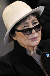 Yoko Ono Celebrates 'World Autism Awareness Day' At The Empire State Building