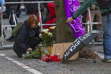 Trauerkundgebung für Rosemarie F., Berlin