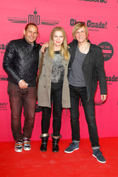 Uwe Hassbecker, Anna Loos, Ritchie Barton (Silly)