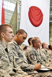 Soldaten auf dem Lufwaffenstützpunk Yokota