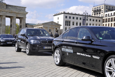 BMW Limousinen für die Gäste der 'Star Trek Into Darkness' Premiere