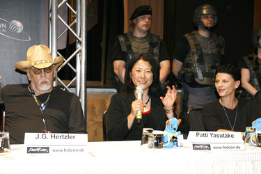 J.G. Hertzler, Patti Yasutake, Tracee Cocco
