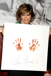 Marinara Sauce Handprint Ceremony mit Lisa Rinna, New York