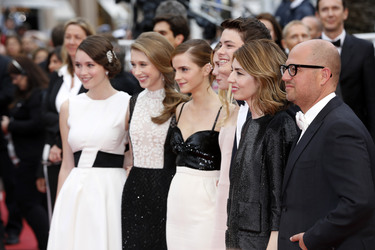 Katie Chang, Taissa Farmiga, Emma Watson, Claire Julien, Israel Broussard, Sofia Coppola