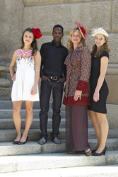 Ladies Day und Oleander-Rennen in Hoppegarten Photocall, Berlin