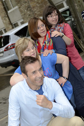 Kai Plaume mit Verena Glatter, Ronja Nobbe und Anna Ring