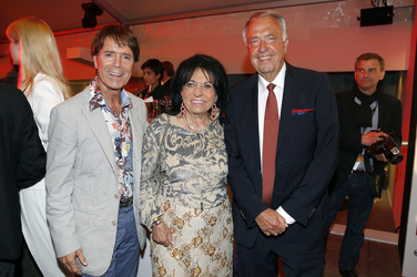 Cliff Richard, Regine Sixt, Bernd Neumann
