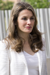 Princess Letizia nescuht die Aprocor Stiftung, Madrid