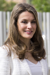Princess Letizia nescuht die Aprocor Stiftung, Madrid