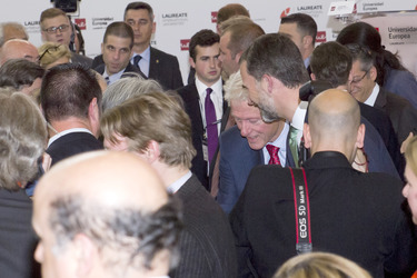 'Laureate Summit on Youth and Jobs' Podiumsdiskussion, Madrid