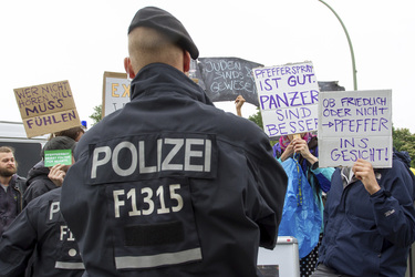 Polizei-Demonstration gegen das Pfefferspray-Verbot, Berlin