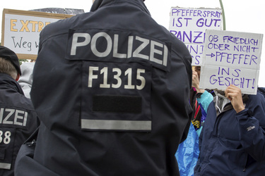 Polizei-Demonstration gegen das Pfefferspray-Verbot, Berlin