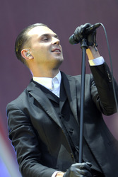 Theo Hutchcraft (Hurts)