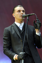 Theo Hutchcraft (Hurts)