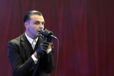 Theo Hutchcraft (Hurts)