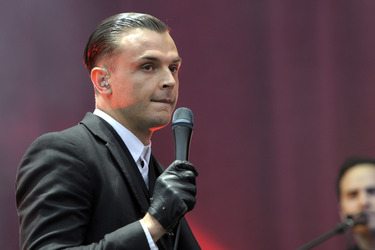Theo Hutchcraft (Hurts)