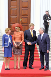 Ministerpräsident Gauck empfängt das niederländische Königspaar, Berlin
