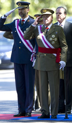 Die königliche spanische Familie beim Armed Forces Day, Madrid