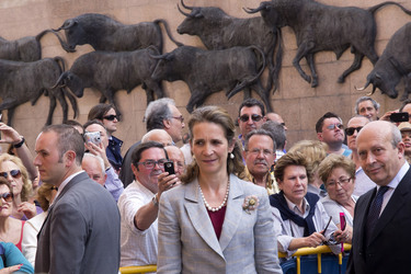 Prinzessin Elena bei der 'Corrida de la Beneficencia', Madrid