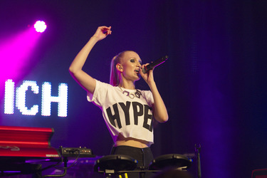 Glasperlenspiel Konzert, Berlin