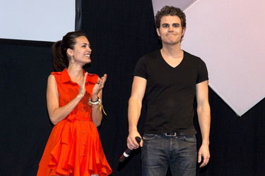 Torrey deVitto, Paul Wesley