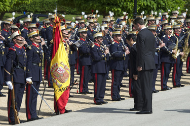 Prinz Felipe empfängt Prinz Naruhito, Madrid