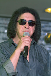 Gene Simmons im Hard Rock Cafe, Berlin