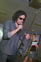Gene Simmons im Hard Rock Cafe, Berlin