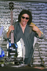 Gene Simmons im Hard Rock Cafe, Berlin