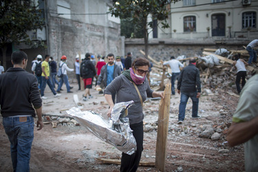 Polizei räumt das Protestlager am Taksim-Platz in Istanbul, Türkei