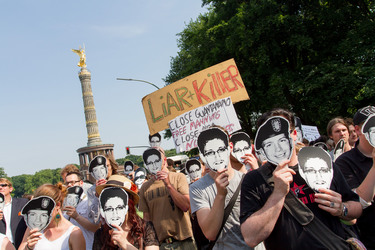 Anti Obama Demonstration, Berlin