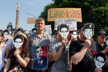 Anti Obama Demonstration, Berlin