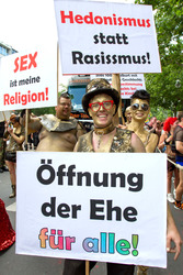 35. Christopher Street Day, Berlin