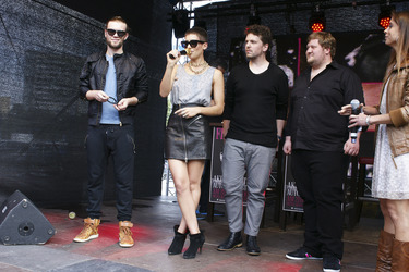 Frida Gold Autogrammstunde, Berlin