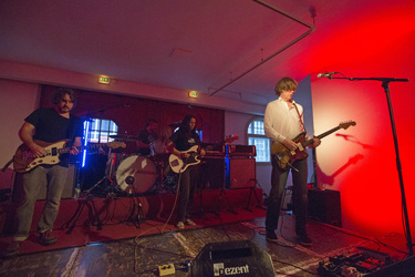 Keith Wood, John Moloney, Samara Lubelski, Thurston Moore (Chelsea Light Moving)