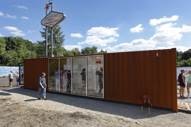 Studentendorf Plänterwald, erster Wohncontainer, Berlin