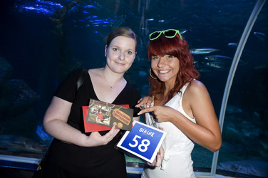 Lisa Wohlgemuth bei der Sea Life Aktion 'Unter Wasser unterm Hammer', Berlin