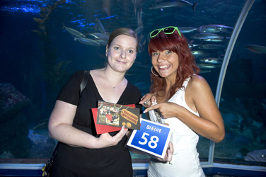 Lisa Wohlgemuth bei der Sea Life Aktion 'Unter Wasser unterm Hammer', Berlin