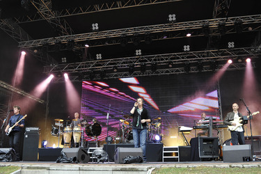 Rory MacDonald, Calum MacDonald, Bruce Guthro, Brian Hurren, Malcolm Jones (Runrig)