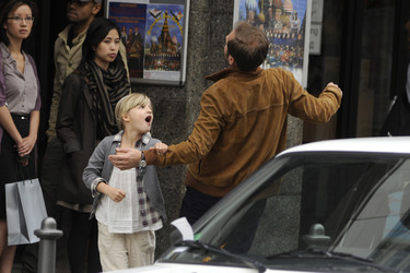 Emma Tiger Schweiger, Samuel Finzi