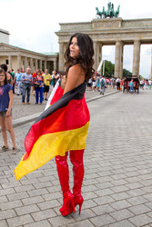 Micaela Schäfer Photocall zur Bundestagswahl, Berlin