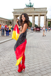 Micaela Schäfer Photocall zur Bundestagswahl, Berlin