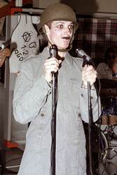 Schaum 80 Konzert, Springe