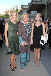 Gabriele Inaara Begum Aga Khan mit Mutter Renate Thyssen-Henne und Tochter Theresa Prinzessin von Leiningen