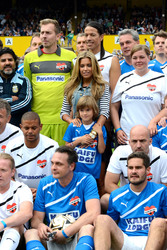 Jorge Gonzalez, Sylvie van der Vaart mit Sohn Damian van der Vaart und Mitspielern