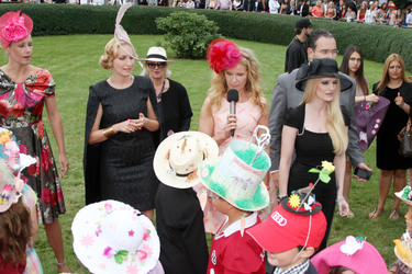 Bettina Wulff, Elna-Margret zu Bentheim, Katja Burkhard, Mirja du Mont