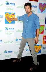 Valspar Hearts and Hands for Habitat Aktion, New York