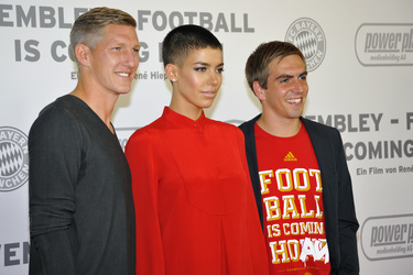 'Wembley - Football is coming hoam' Premiere, München