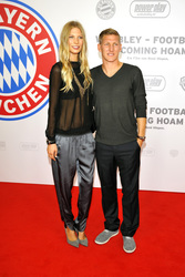 'Wembley - Football is coming hoam' Premiere, München