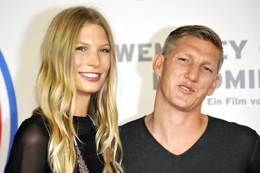 'Wembley - Football is coming hoam' Premiere, München